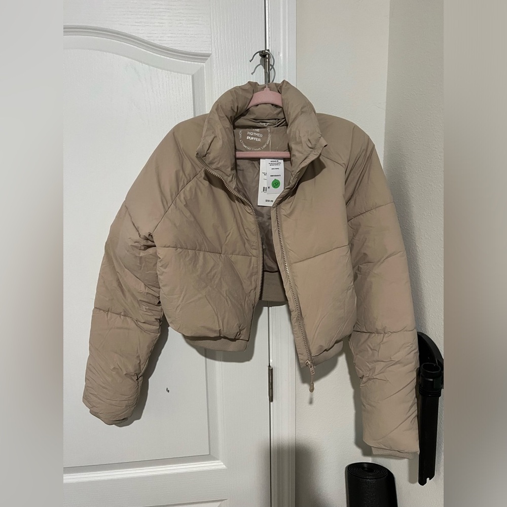 Cotton On Body- The Mother Puffer cropped Jacket